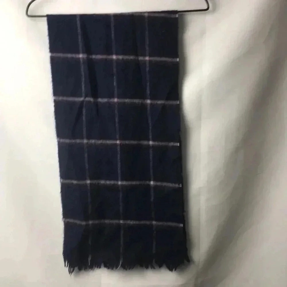 UNBRANDED 100% LAMBS WOOL BLUE PLAID‎ SCARF MADE IN URUGUAY